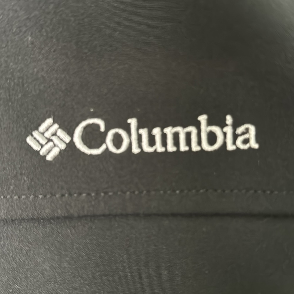 Columbia Softshell Jacket - image 3